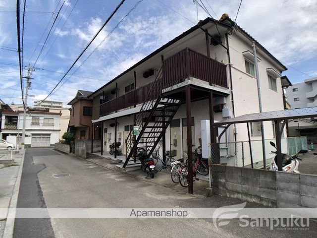 ハイツ萱町の外観写真