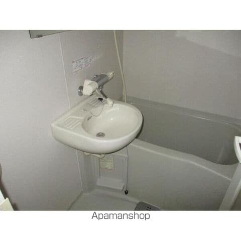 D’クラディアイヴァン初台の内装写真