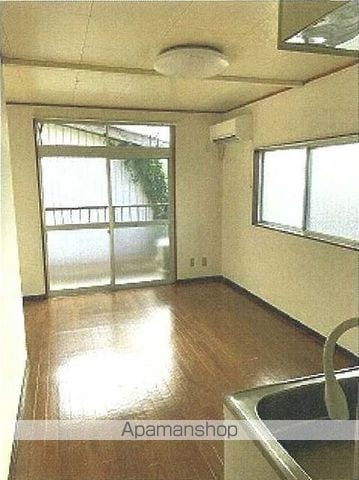 フレグランス香久池の内装写真