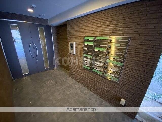 プリモパッソ谷町9丁目の玄関写真