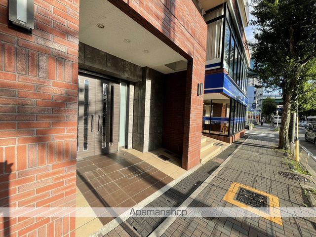 イースタンヒルズ本郷駅前の外観写真