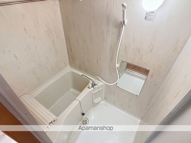 DOWELL桂町の内装写真