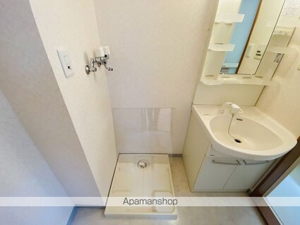 ライブタウン本通（ライブタウンホンドオリ）[1LDK/36.85m2]の内装1