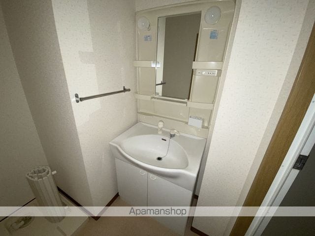 トリニティ中原の内装写真
