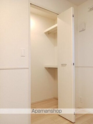 クルールＢ[2LDK/59.55m2]の収納