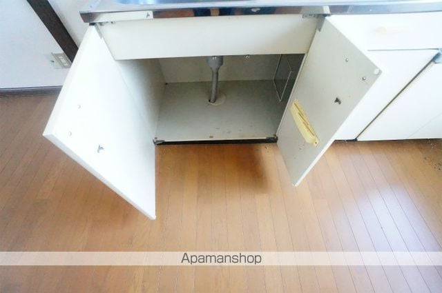 ベイ桂岡IIの内装写真