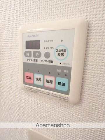 ヴァンドムールの内装写真