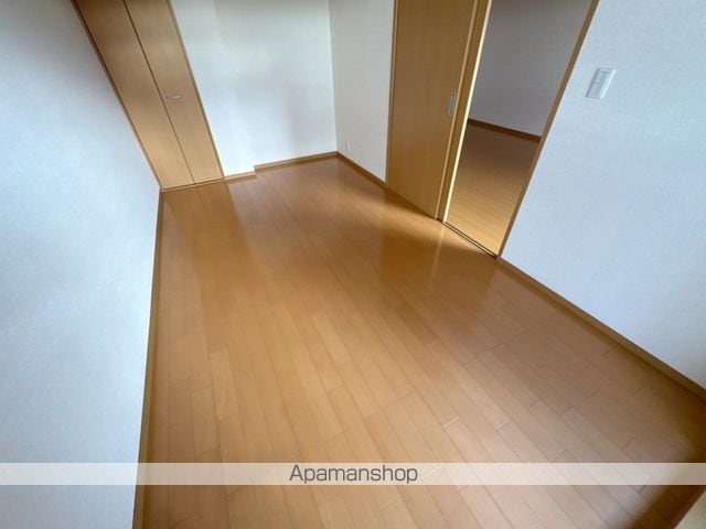 シャインヒル IIIの内装写真