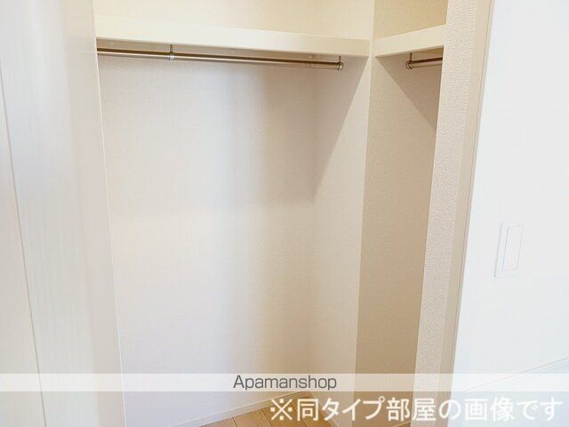 ミニョン フロル Aの内装写真