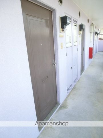 エステートエンゼルの玄関写真