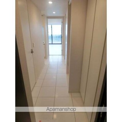 パークキューブ目黒タワー[1K/32.24m2]の玄関