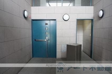 サンピア桑原[1K/25.41m2]のエントランス3