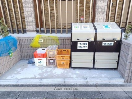 リオ[1K/27.02m2]の共用部1