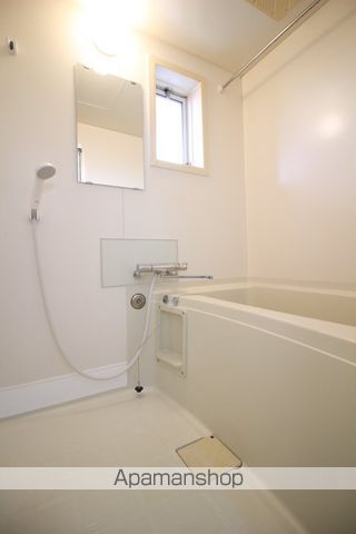 当新田ハイツの内装写真