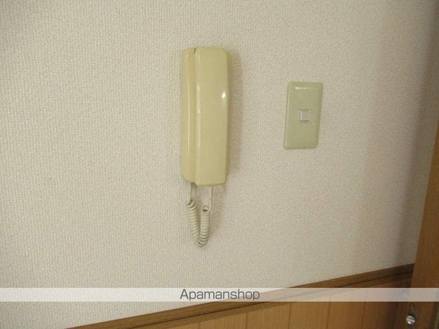 ロイヤルヒルズ中央通の内装写真