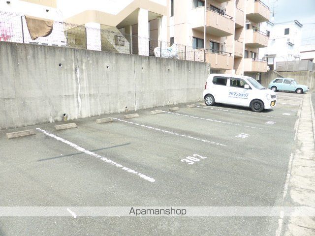 ホワイトヒルズの外観写真