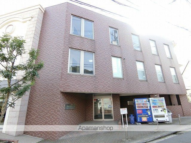 長谷川メディカルプラザ富岡の外観写真