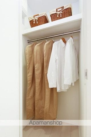 コンフォリア赤坂の内装写真