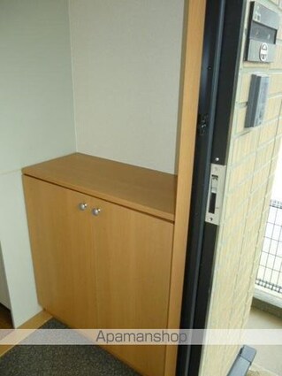 グリンルーフＡ[1K/27.08m2]の玄関1