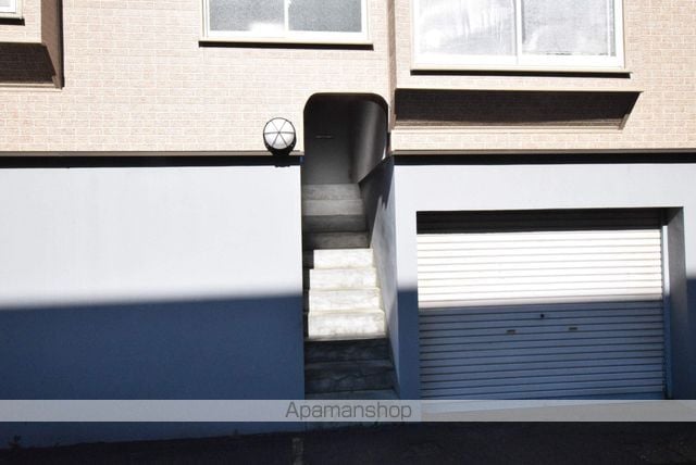 クリーンライフ南円山の玄関写真