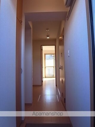 リヴェール石田[1K/26.71m2]の玄関