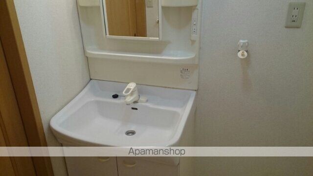 和歌山県和歌山市西浜[2LDK/64.98m2]の洗面所