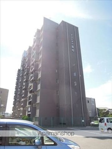マンション新川の外観写真