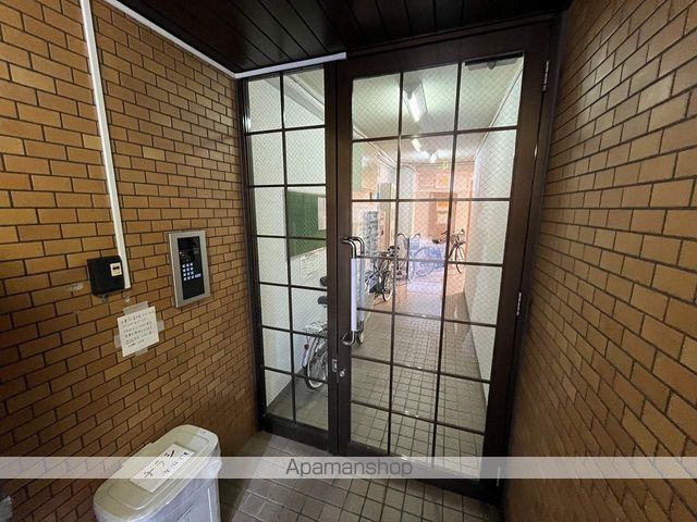 清和京橋の玄関写真