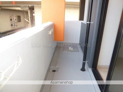 滋賀県長浜市元浜町[1R/31.36m2]のバルコニー