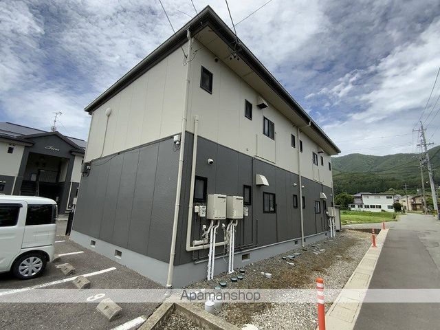 メゾンルミエールの外観写真