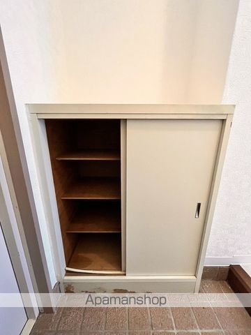 スカイハイツ三木町の内装写真