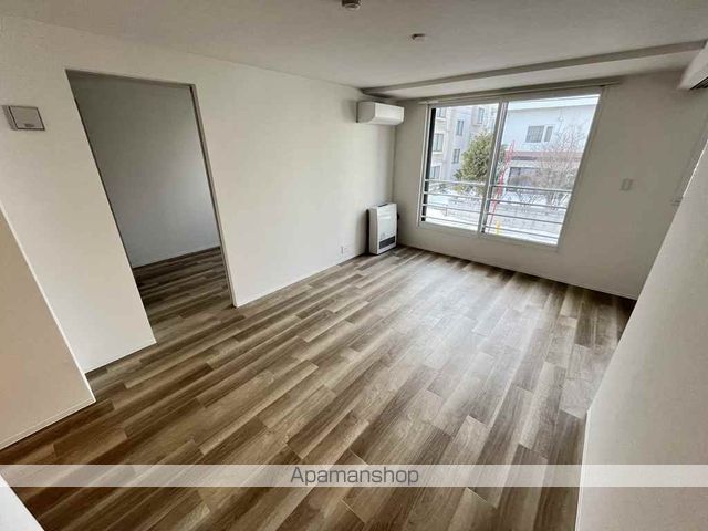 SーRESIDENCE琴似IIの内装写真