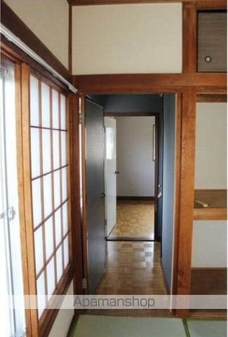 メゾネット5の内装写真