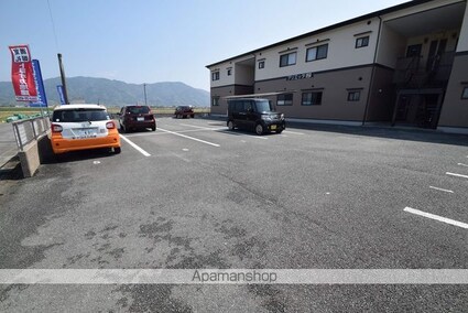 熊本県八代市千丁町太牟田[2LDK/55.48m2]の駐車場1