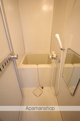 ホワイトコートカヤ8の内装写真