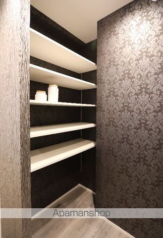 BRAVE松屋町の内装写真