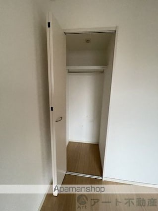 アドラーブル道後[3LDK/75m2]の収納