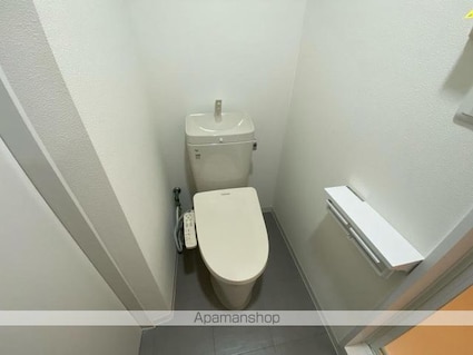 番町ブリックガーデン京都[2LDK/49.28m2]のトイレ