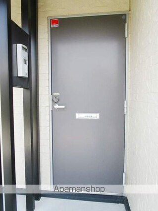 レオパレスエスペランサⅡ[1K/28.02m2]のエントランス3