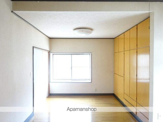 大原七区一戸建ての内装写真