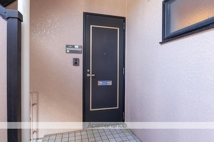 エステート松原Ｃ・Ｄ棟[3DK/53.73m2]の玄関