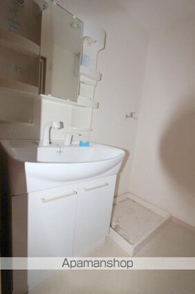 フォブールタウン成合Ｃ棟[2LDK/52.17m2]の洗面所