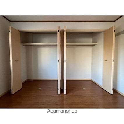 ファミーユ新村Ａ[1LDK/40.57m2]の収納