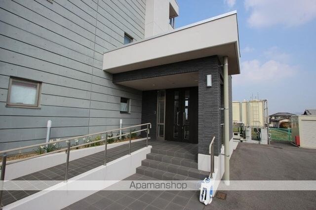 香川県高松市川島東町[2DK/54m2]のエントランス