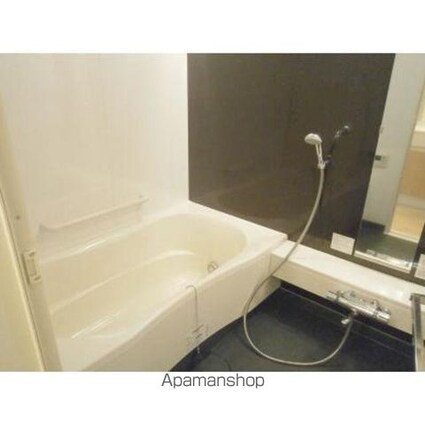 パークキューブ愛宕山タワー[3LDK/68.57m2]のバス