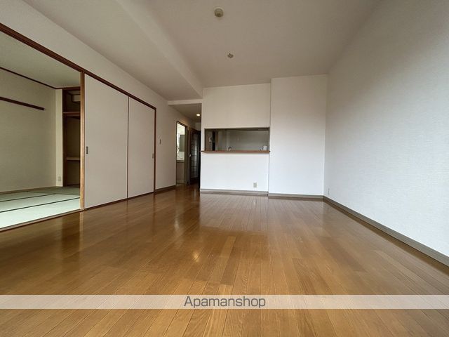 シティコート SONEHIGASHI 5番館の内装写真