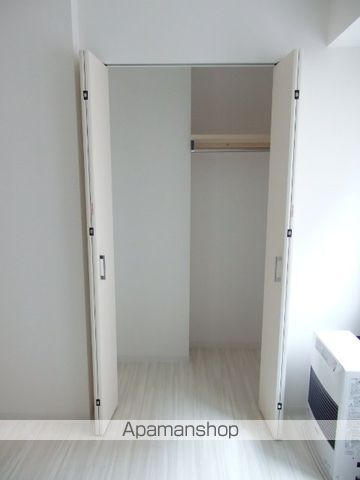 ラディア近代美術館前の内装写真