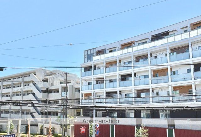メイツ西山本通の内装写真