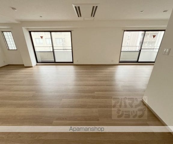 ステュディオフラット室町の内装写真
