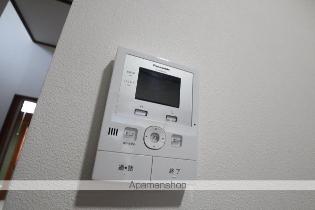 近鉄橿原線 九条駅 徒歩11分 3階建 築47年の内装写真
